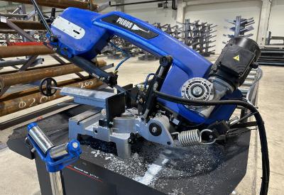 Mašina za sečenje metala